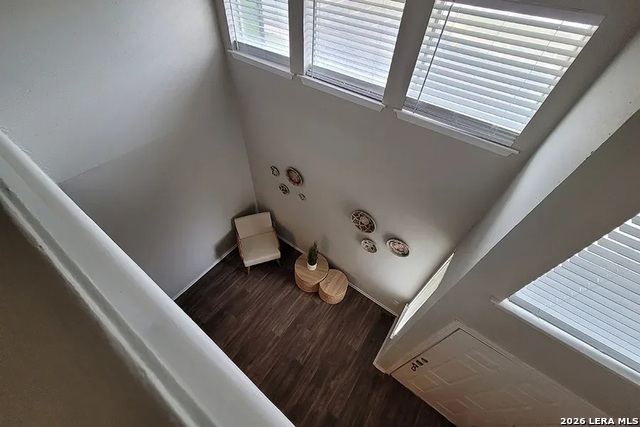 7200 S Presa Property Photo 8