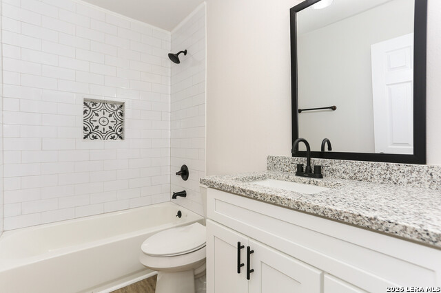 7118 Castleridge Property Photo 16