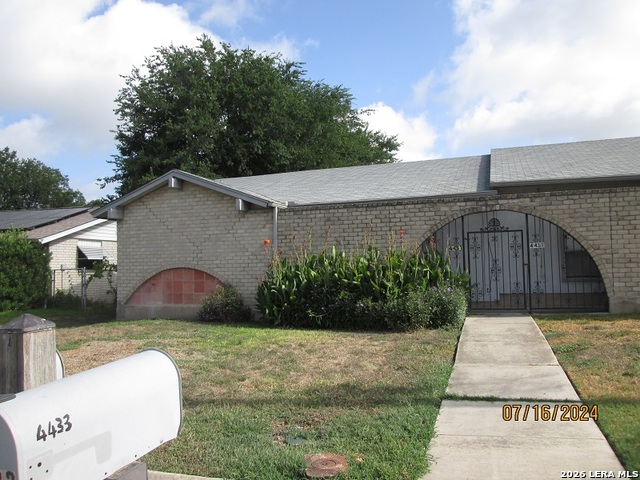 4431 Myrna Dr Property Photo 1