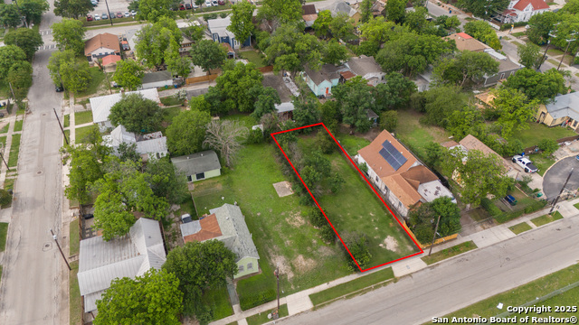 620 Sherman Property Photo 2