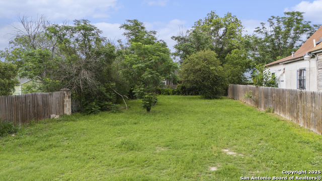 620 Sherman Property Photo 11