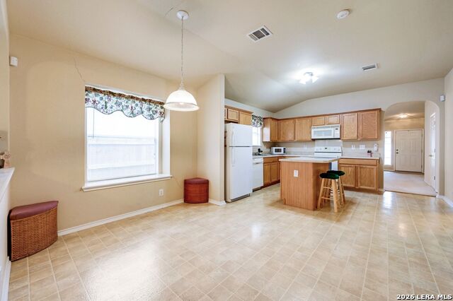 4030 Bur Oak Property Photo 9