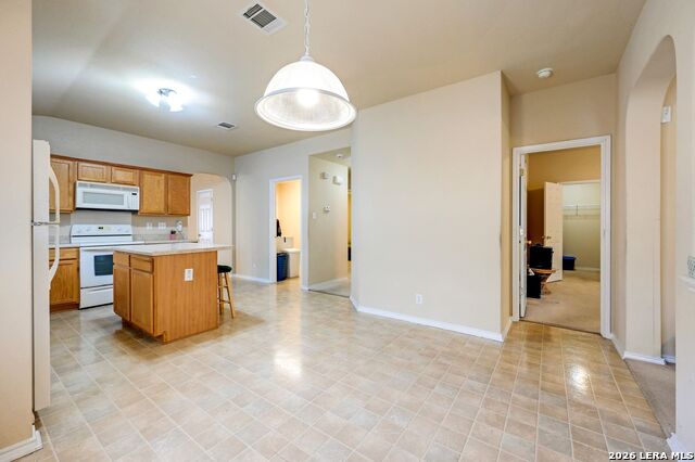 4030 Bur Oak Property Photo 10