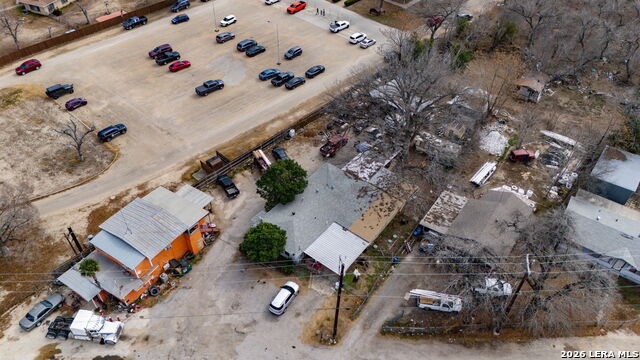 13486 Interstate 35 Property Photo 4