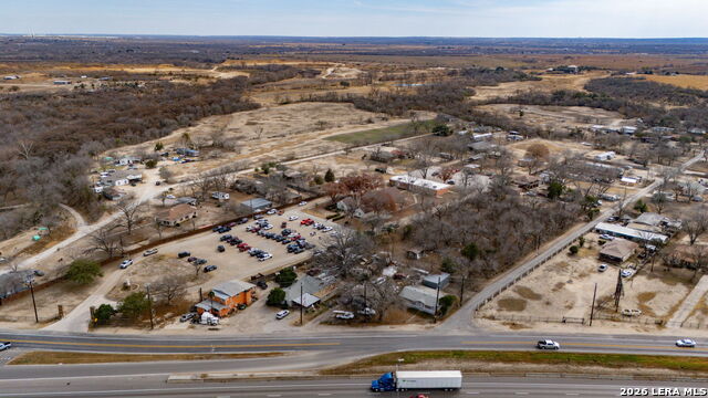 13486 Interstate 35 Property Photo 12
