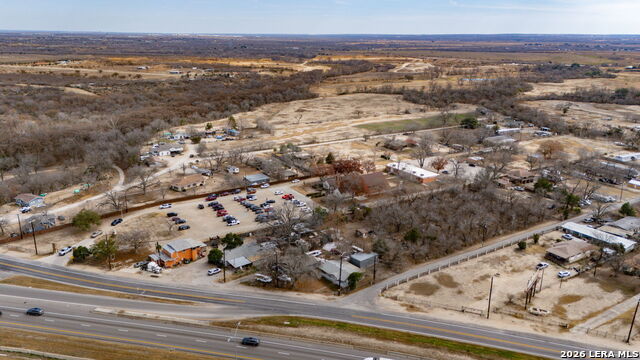 13486 Interstate 35 Property Photo 13