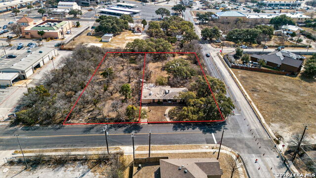 5400 Thistle Dr Property Photo 3