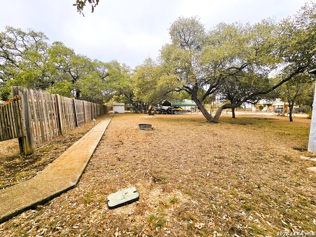 605 Lakeshore Ln Property Photo 18