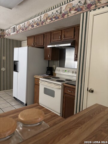 11427 Long Trail Property Photo 12