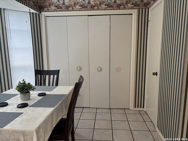 11427 Long Trail Property Photo 14