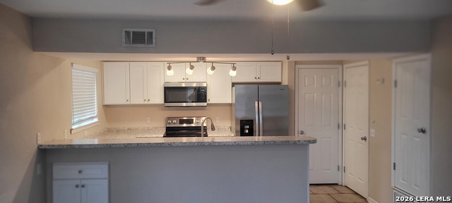 401 Indigo St Property Photo 10