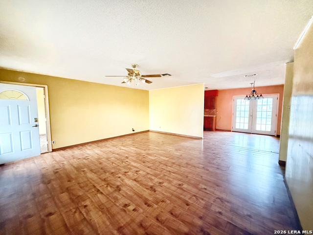 607 N Bowie Property Photo 6