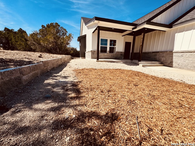 1736 Stallion Springs Property Photo 3