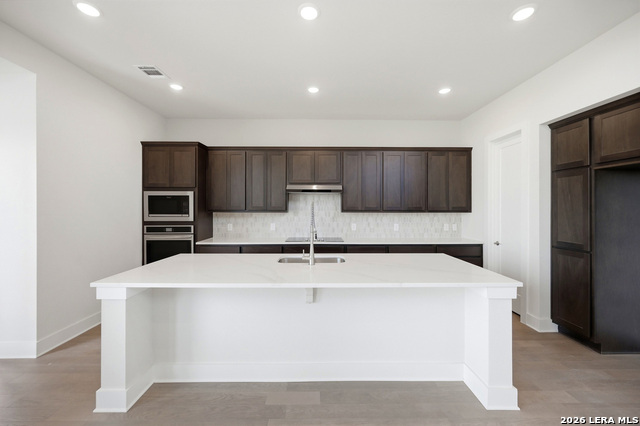 247 White Oak Property Photo 3