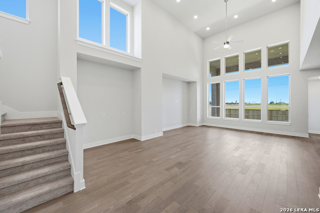 247 White Oak Property Photo 8