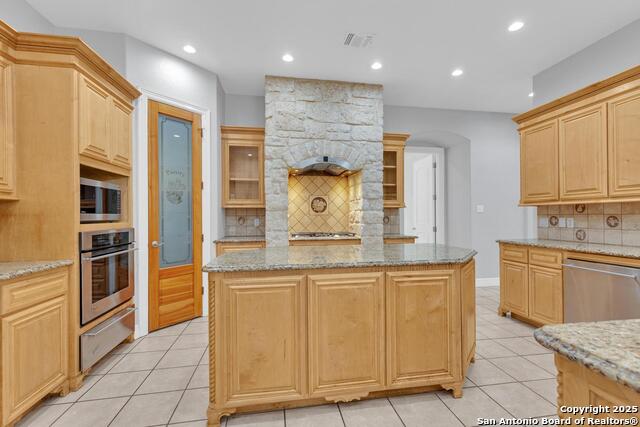 1130 Whispering Water Property Photo 14