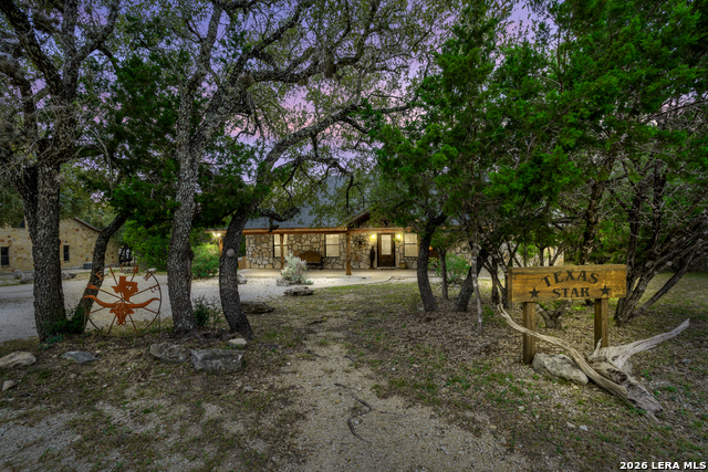 128 Mountain Laurel Property Photo 1