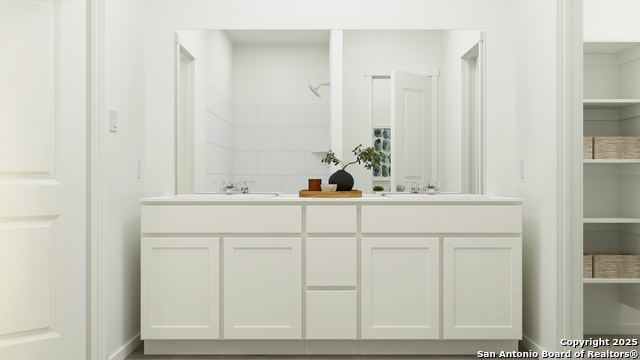 261 Inyo St Property Photo 15