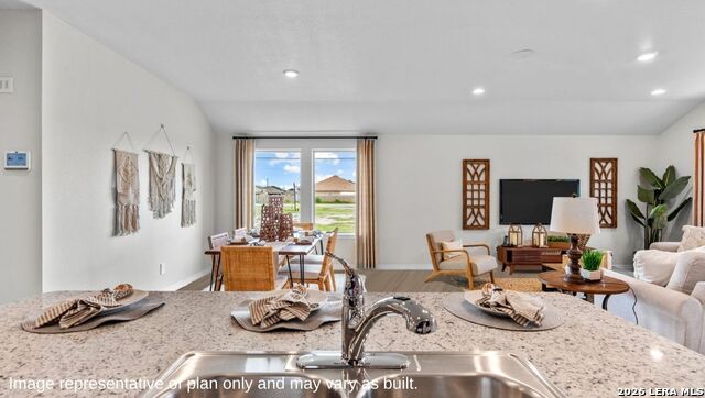 128 Hazel Peak Property Photo 10