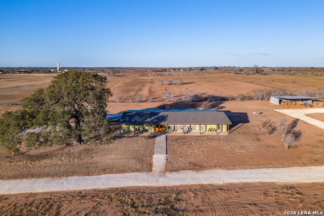 1725 Fm 2504 Property Photo 5