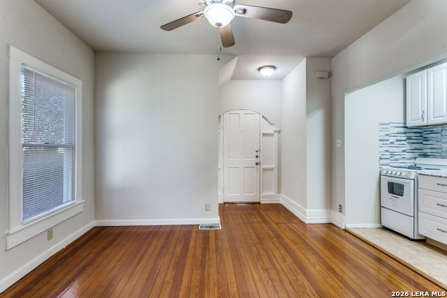 130 E Craig Property Photo 7