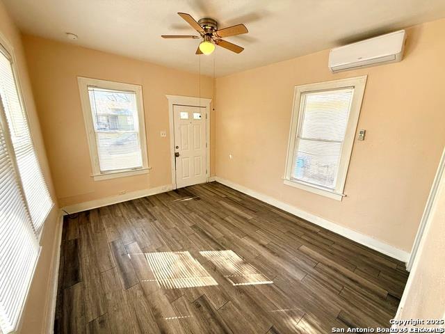 411 Canton Property Photo 6