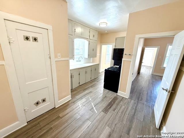 411 Canton Property Photo 12