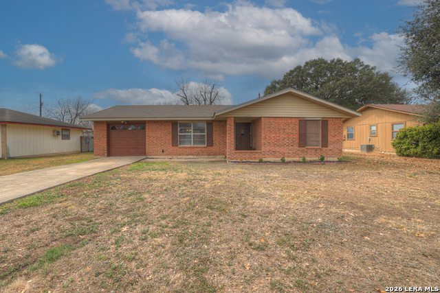 217 Gruene Property Photo 1
