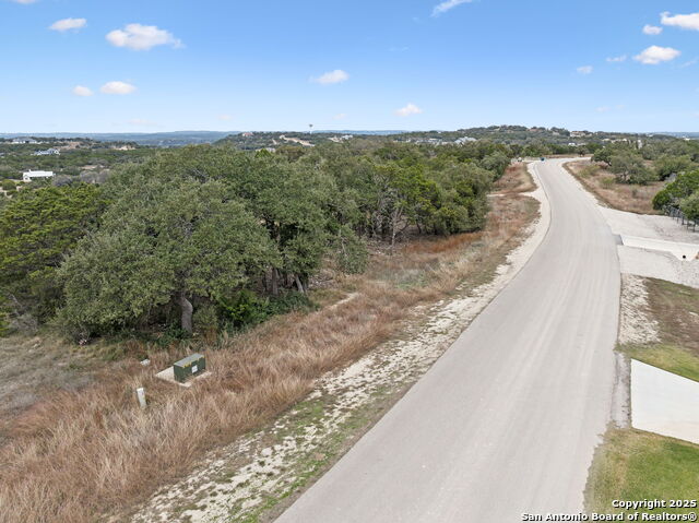 1009 Malbec Loop Property Photo 14