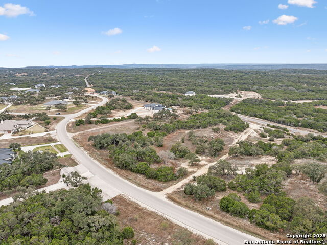 1009 Malbec Loop Property Photo 15