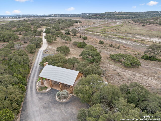 1009 Malbec Loop Property Photo 20