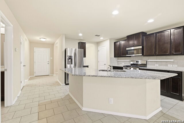 14022 Tyler Point Property Photo 5