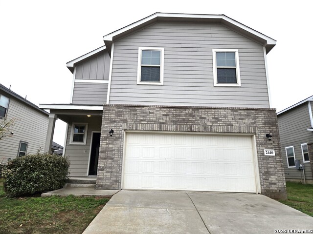 2440 Ayers Dr
