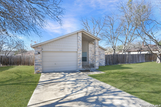 5607 Clearwood Property Photo 1