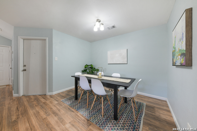 5607 Clearwood Property Photo 8