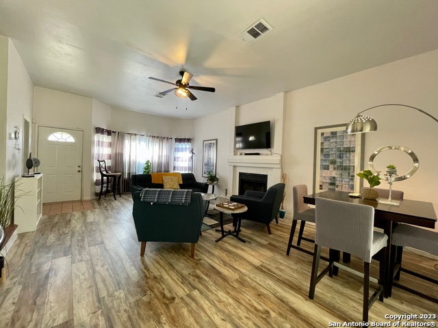 6111 Quail Feather Ln Property Photo 5