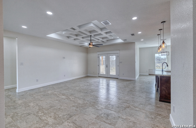207 Riverside Drive Property Photo 4