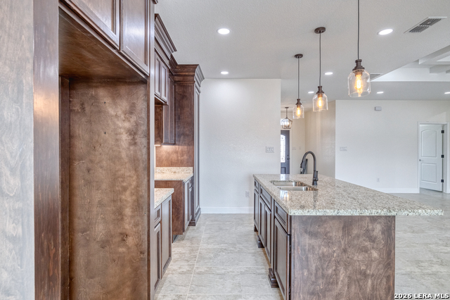207 Riverside Drive Property Photo 8