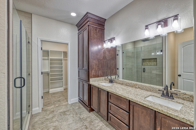 207 Riverside Drive Property Photo 28