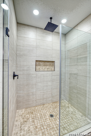 207 Riverside Drive Property Photo 29