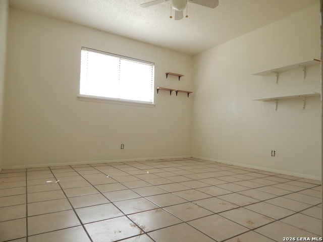 923 Eikel Property Photo 4