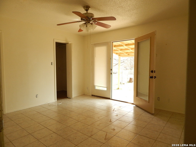 923 Eikel Property Photo 6