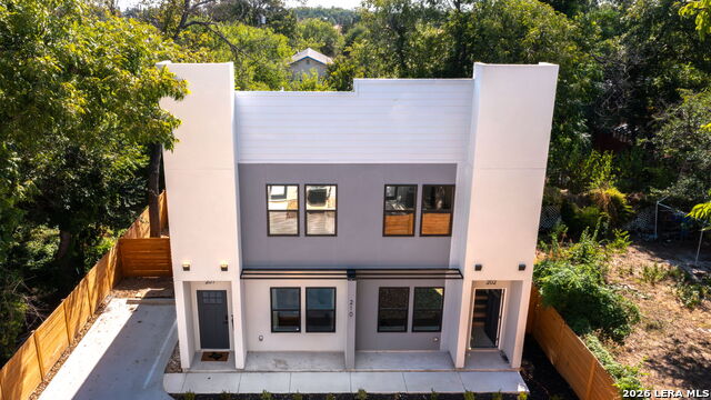 210 Piedmont Property Photo 1