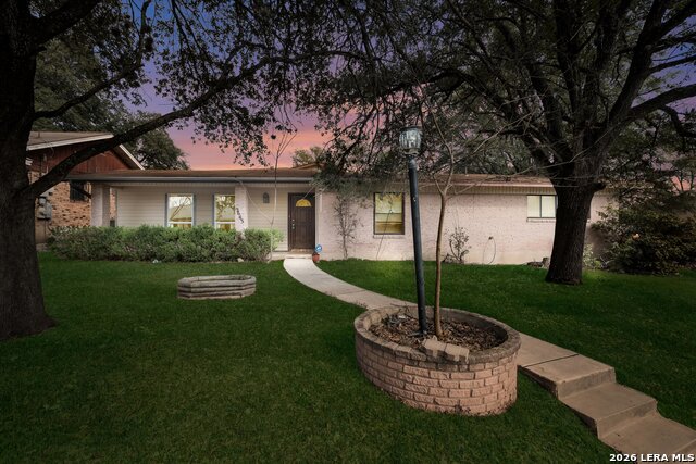 2643 Waleetka Property Photo 6