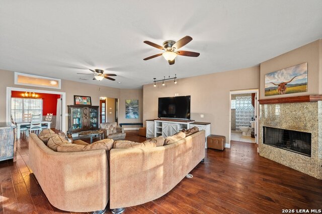 852 Crossbow Property Photo 9