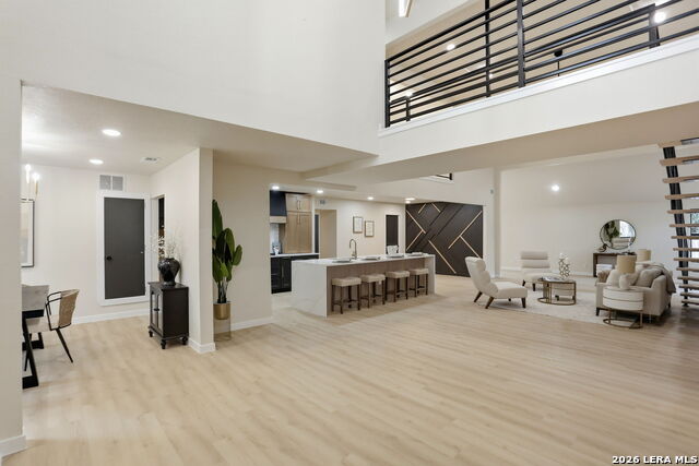 13707 Bluffmont Property Photo 9