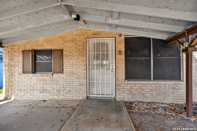 155 Seacomber Pl Property Photo 3