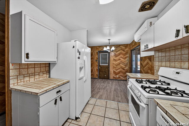 155 Seacomber Pl Property Photo 11