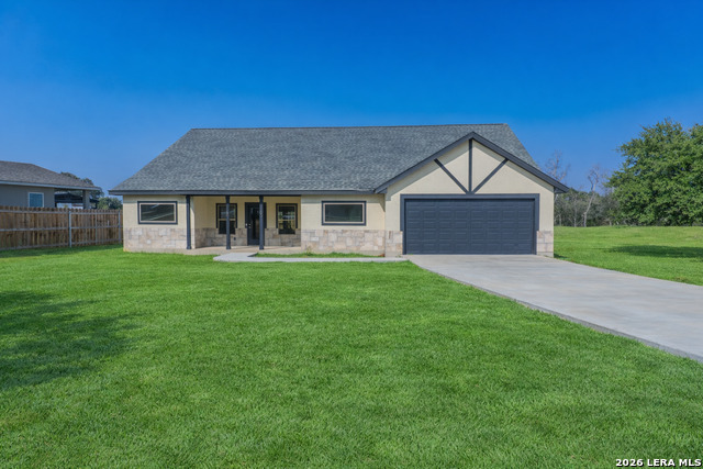 185 E Medium Meadow Property Photo 1