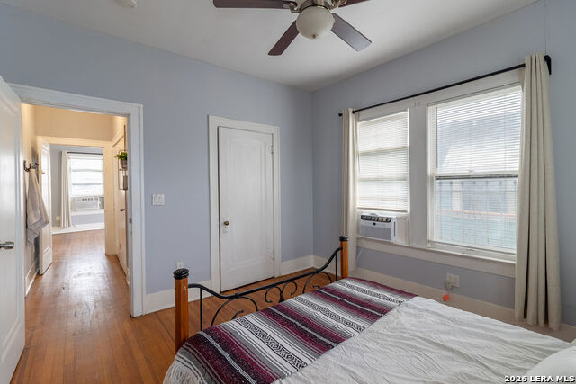 703 E Highland Property Photo 14